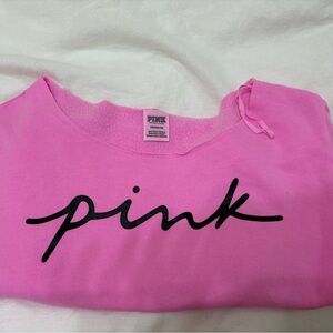 PINK Victoria's Secret Fleece in Vibrant Pink